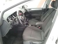Usado VW Golf VII 116 CV (85 kW) 2019 Blanco Utilitario
