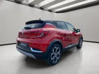 Usado Renault Captur Techno 145 CV (106 kW) 2023 Rojo SUV