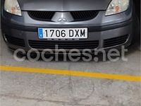 Usado Mitsubishi Colt Inform 75 CV (55 kW) 2006 Gris / plata Monovolumen