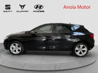 Usado Seat Leon FR 116 CV (85 kW) 2025 Negro Berlina
