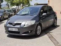 Usado Toyota Auris 90 CV (66 kW) 2008 Gris / plata Utilitario