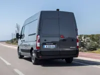 Usado Renault Master 135 CV (99 kW) 2020 Blanco Monovolumen