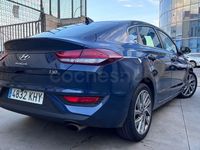 Usado Hyundai i30 120 CV (88 kW) 2018 Azul Berlina