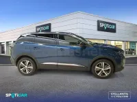 Usado Peugeot 3008 Allure 130 CV (95 kW) 2023 Azul SUV