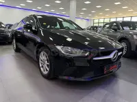 Usado Mercedes CLA200 Shooting Brake 150 CV (110 kW) 2022 Negro Familiar