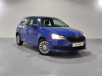 Usado Skoda Fabia Ambition 60 CV (44 kW) 2020 Azul Utilitario