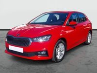 Usado Skoda Fabia Selection 95 CV (69 kW) 2025 Rojo velvet metalizado Utilitario