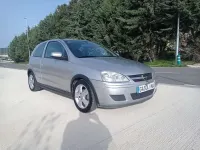 Usado Opel Corsa 80 CV (58 kW) 2005 Plateado Utilitario