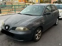 Usado Seat Ibiza Stylance 100 CV (73 kW) 2005 Gris / plata Utilitario