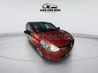Usado Renault Clio IV 90 CV (66 kW) 2014 Granate Berlina