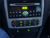 Usado Ford Focus Titanium 145 CV (106 kW) 2005 Blanco Berlina