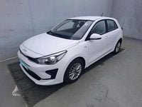 Usado Kia Rio 84 CV (61 kW) 2022 Blanco Utilitario