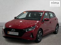 Usado Hyundai i20 100 CV (73 kW) 2023 Rojo Utilitario