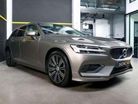 Usado Volvo V60 Inscription 341 CV (250 kW) 2022 Gris Familiar