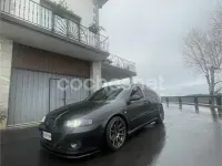 Begagnad Seat Leon 150 HK (110 kW) 2005 Svart Halvkombi