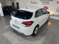 Usado Citroën C4 Feel 99 CV (72 kW) 2017 Blanco Berlina