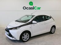 Usado Toyota Aygo X-play 69 CV (50 kW) 2017 Blanco Utilitario