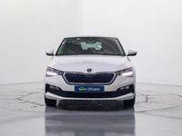 Usado Skoda Scala Selection 116 CV (85 kW) 2023 Blanco Utilitario