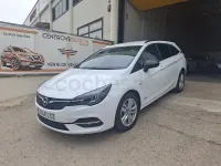 Usado Opel Astra Business Elegance 145 CV (106 kW) 2021 Blanco Familiar