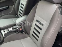 Usado Ford Focus Trend 115 CV (84 kW) 2008 Negro Berlina