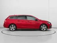 Usado Peugeot 308 SW Allure 130 CV (95 kW) 2018 Rojo Familiar