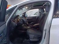 Usado BMW 218 Active Tourer 150 CV (110 kW) 2016 Blanco Monovolumen