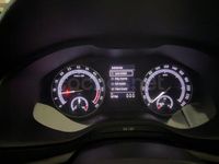 Usado Skoda Karoq Ambition 150 CV (110 kW) 2019 Blanco SUV