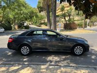 Usado Mercedes E200 184 CV (135 kW) 2011 Gris / metalizado Berlina