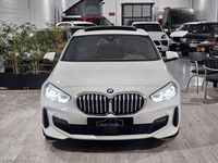 Usado BMW 118 M Sport 136 CV (100 kW) 2022 Blanco Utilitario