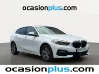 Usado BMW 118 140 CV (102 kW) 2021 Blanco Utilitario