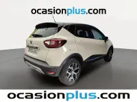 Usado Renault Captur Zen 120 CV (88 kW) 2017 Beige SUV