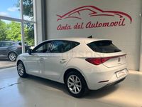 Usado Seat Leon Style 116 HP (85 kW) 2021 Branco Sedan