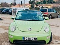 Usado VW New Beetle Cabriolet 102 CV (75 kW) 2004 Verde Descapotable