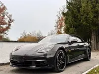 Usado Porsche Panamera Edition 300 CV (220 kW) 2017 Gris / plata Berlina