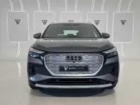 Usado Audi Q4 e-tron Advanced Plus 152 kW (208 CV) 2021 Gris SUV