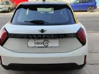 Usado Mini Cooper Classic 114 kW (156 CV) 2025 Blanco Utilitario