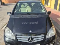 Usado Mercedes A180 Elegance 109 CV (80 kW) 2011 Negro Monovolumen