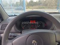 Usado Renault Clio II Campus 60 CV (44 kW) 2007 Gris / plata Berlina