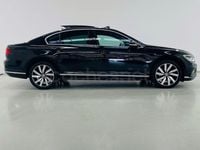 Usado VW Passat Sportline 180 CV (132 kW) 2018 Negro Berlina