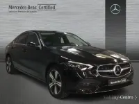 Usado Mercedes C300e Avantgarde 313 CV (230 kW) 2023 Inval. black  nonmetallic color paint Berlina