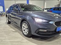 Usado Seat Leon Style 116 CV (85 kW) 2025 Gris / plata Berlina