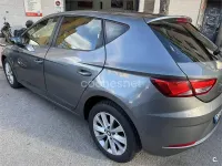 Usado Seat Leon Style 110 CV (80 kW) 2017 Gris / plata Berlina