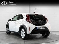 Usado Toyota Aygo X Play 72 CV (52 kW) 2024 Blanco SUV