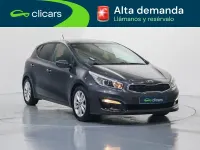 Usado Kia Ceed GT 90 CV (66 kW) 2017 Gris / plata Berlina