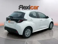 Usado Toyota Yaris Edition 125 CV (91 kW) 2023 Blanco Utilitario