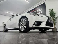 Usado Lexus IS300h Executive Line 223 CV (164 kW) 2014 Blanco Berlina