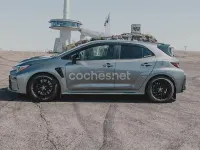 Usado Toyota Yaris 276 CV (202 kW) 2023 Gris / plata Utilitario