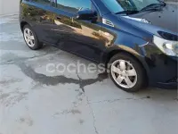 Usado Chevrolet Aveo LS 101 CV (74 kW) 2010 Negro Berlina