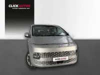 Usado Hyundai Staria 177 CV (130 kW) 2023 Gris / plata Monovolumen