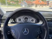 Usado Mercedes E270 Avantgarde 170 CV (125 kW) 2003 Negro Berlina